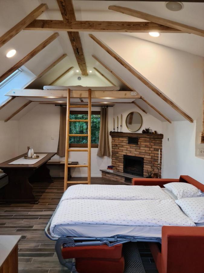 Zidanica Zagar Villa โดเลนิสเก ทอปลิตเซ ภายนอก รูปภาพ
