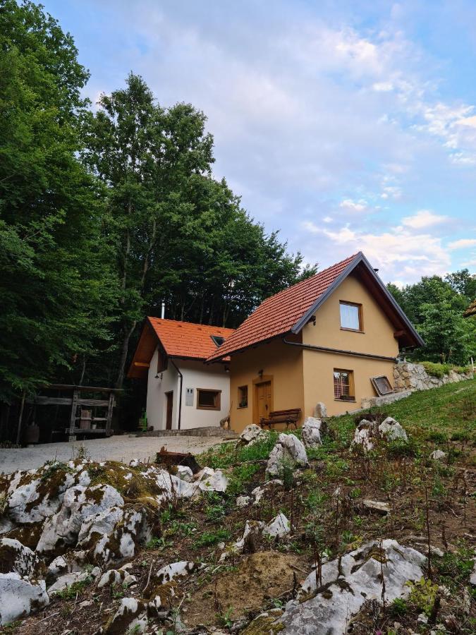 Zidanica Zagar Villa โดเลนิสเก ทอปลิตเซ ภายนอก รูปภาพ